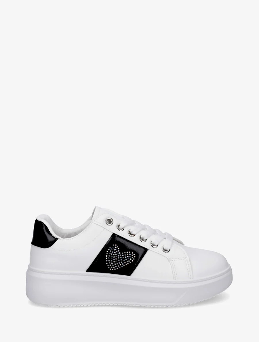 Sneakers met ingelegd strass hartje - Zwart