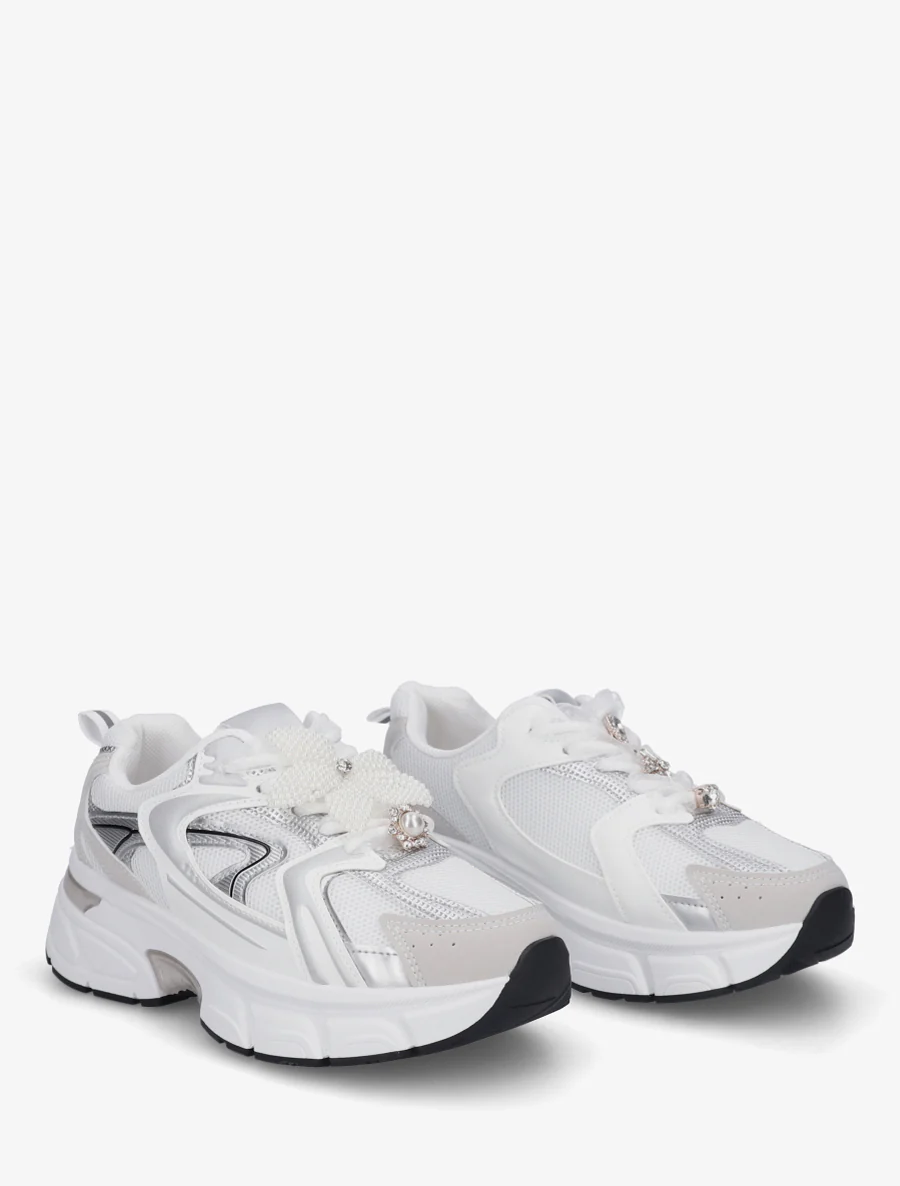 Sneakers met lintveters en bloem van parels - Geld - Image 4