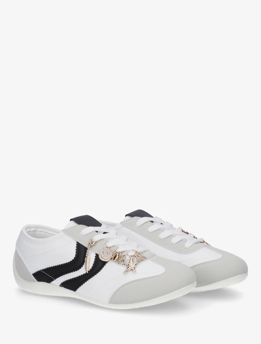 Sneakers met niet-passende sierinzetstukken. - Wit - Image 4