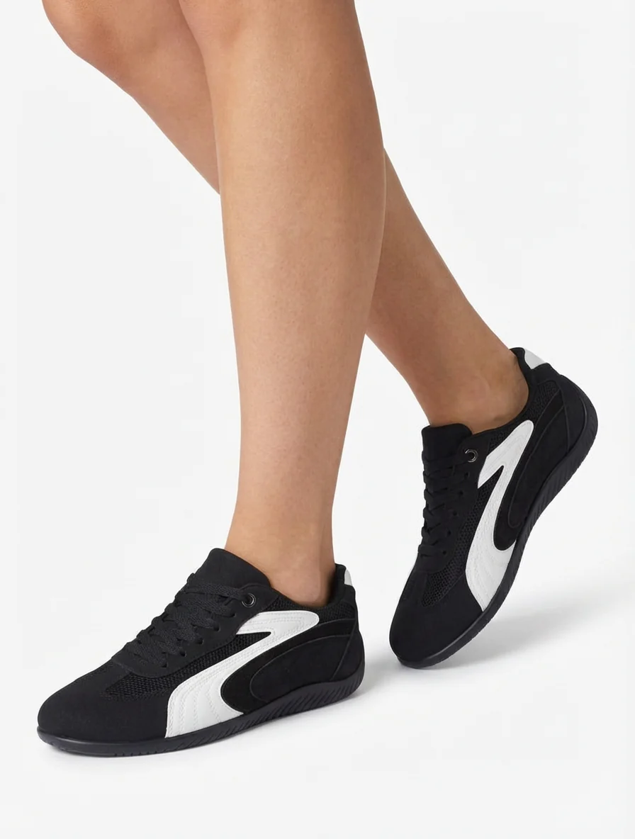 Sneakers met nubuck-effect en mesh inzetstukken - Zwart - Image 5