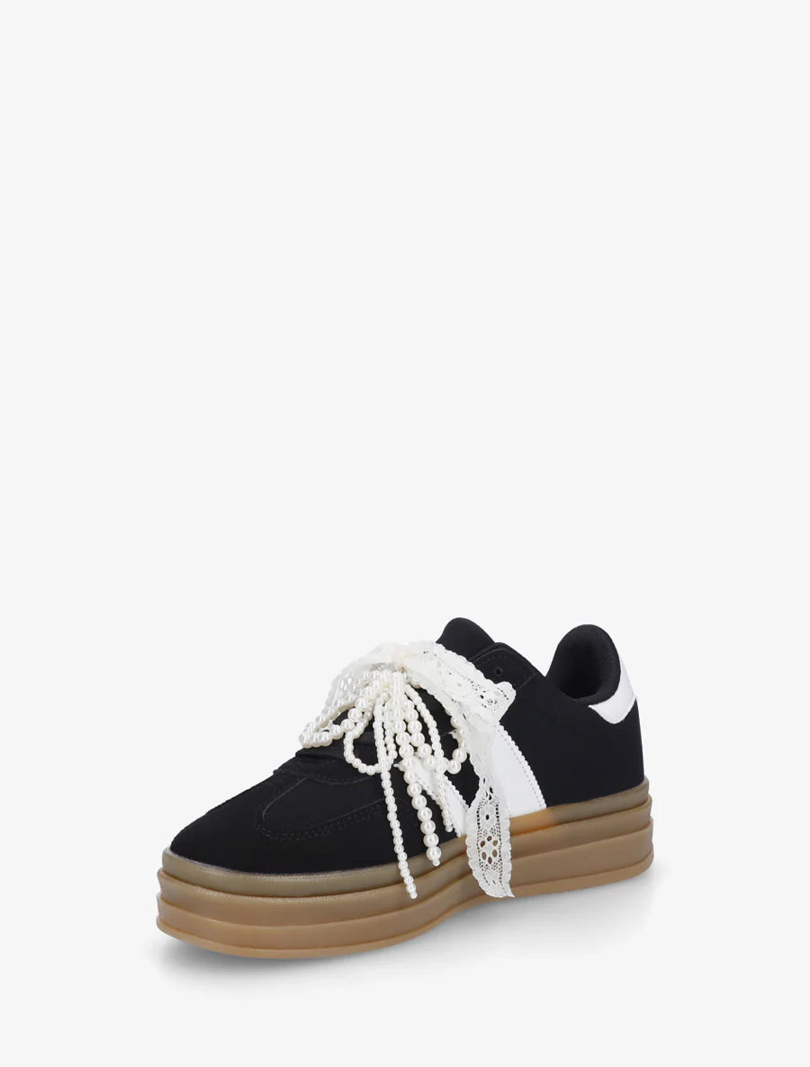 Sneakers van imitatie-nubuck met gestileerde veters. - Zwart - Image 3