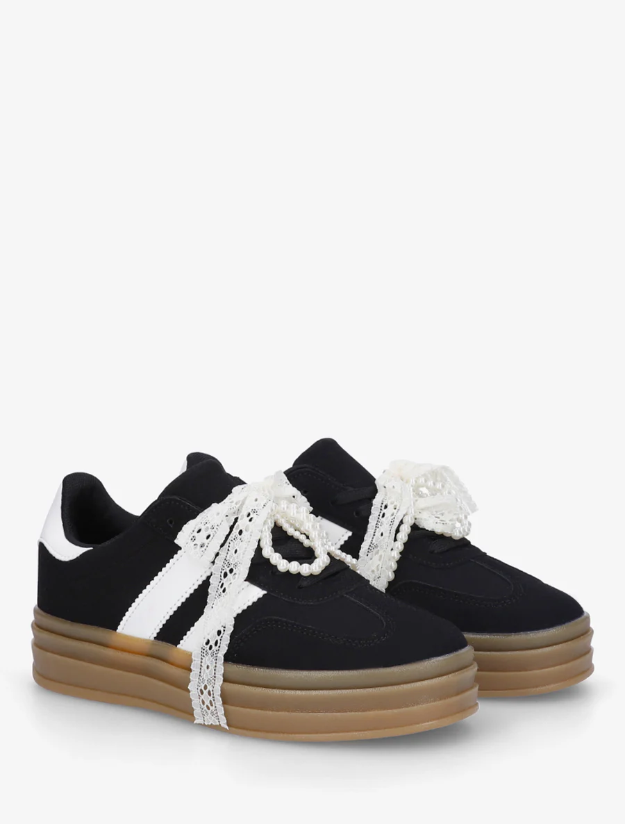 Sneakers van imitatie-nubuck met gestileerde veters. - Zwart - Image 4