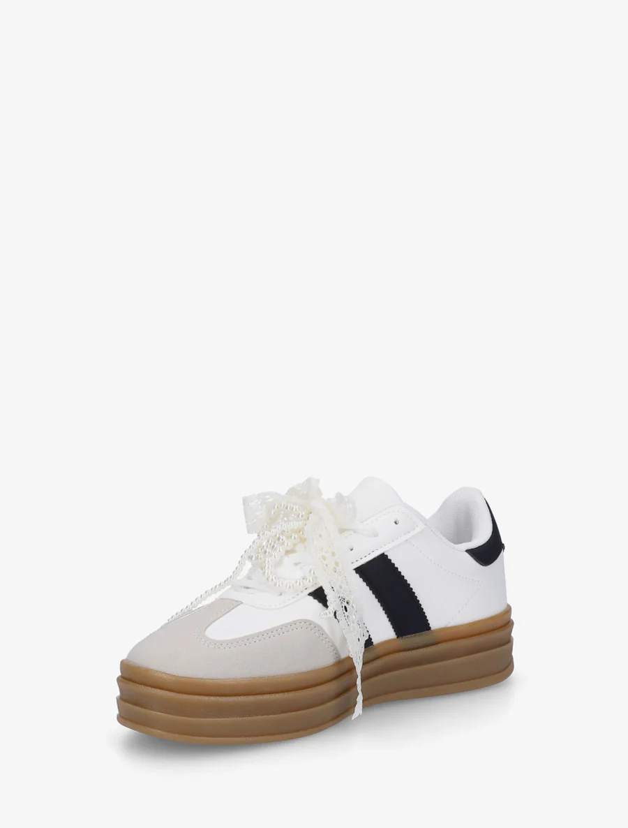 Sneakers van imitatie-nubuck met gestileerde veters. - Wit - Image 3