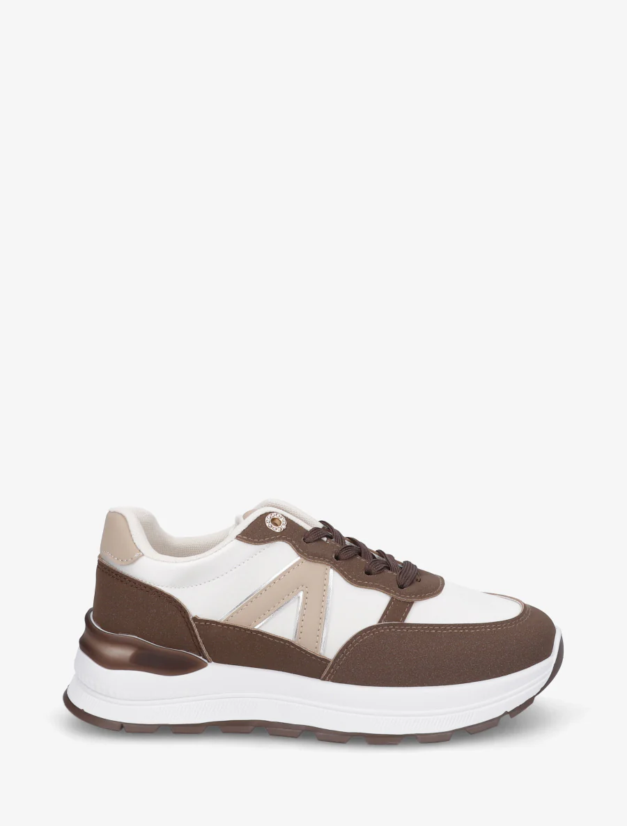 Sneakers van imitatieleer met contrasterende strepen - Bruin