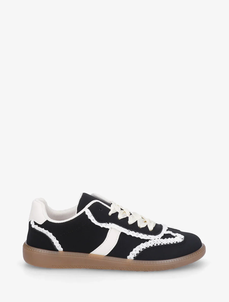Sneakers van suèdine met haakdetail - Zwart