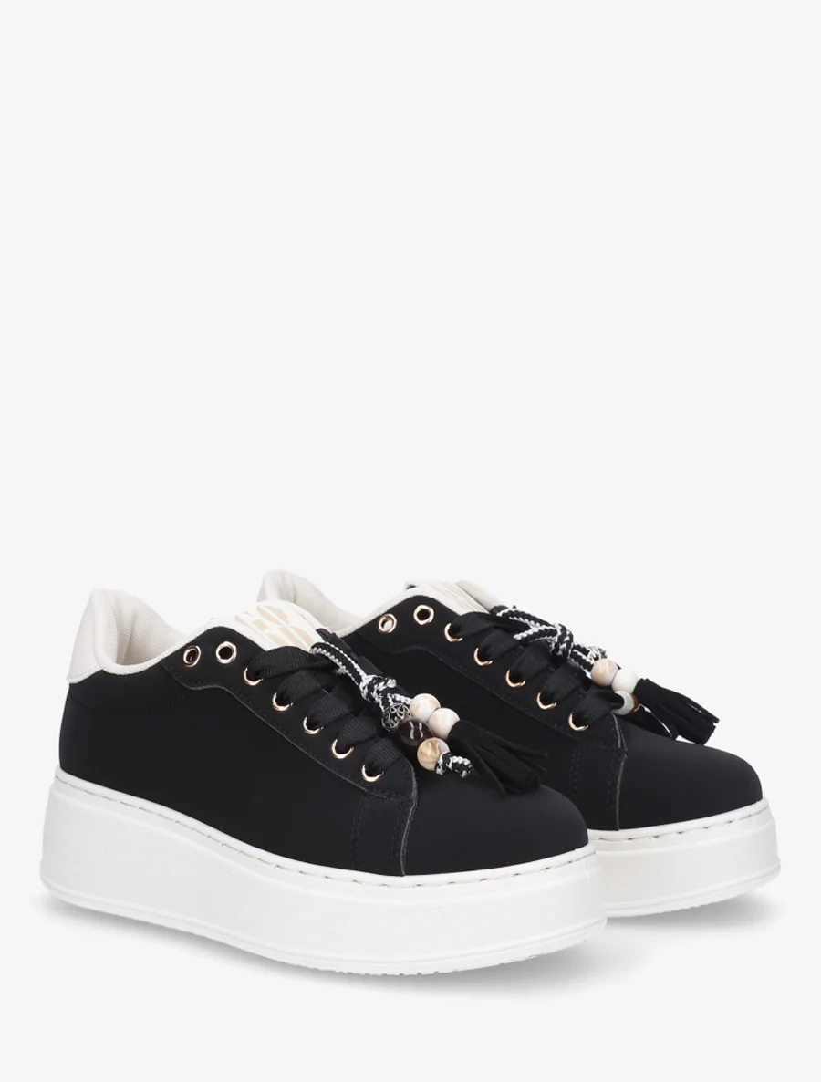 Sneakers van suèdine met parelinzetstukken. - Zwart - Image 4