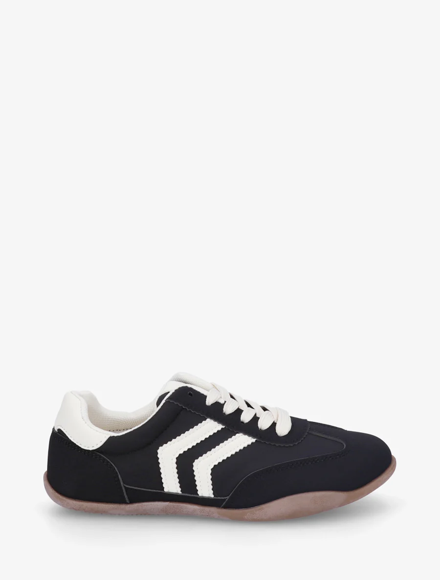 Sneakers van twee materialen met contrasterende hielversteviging - Zwart