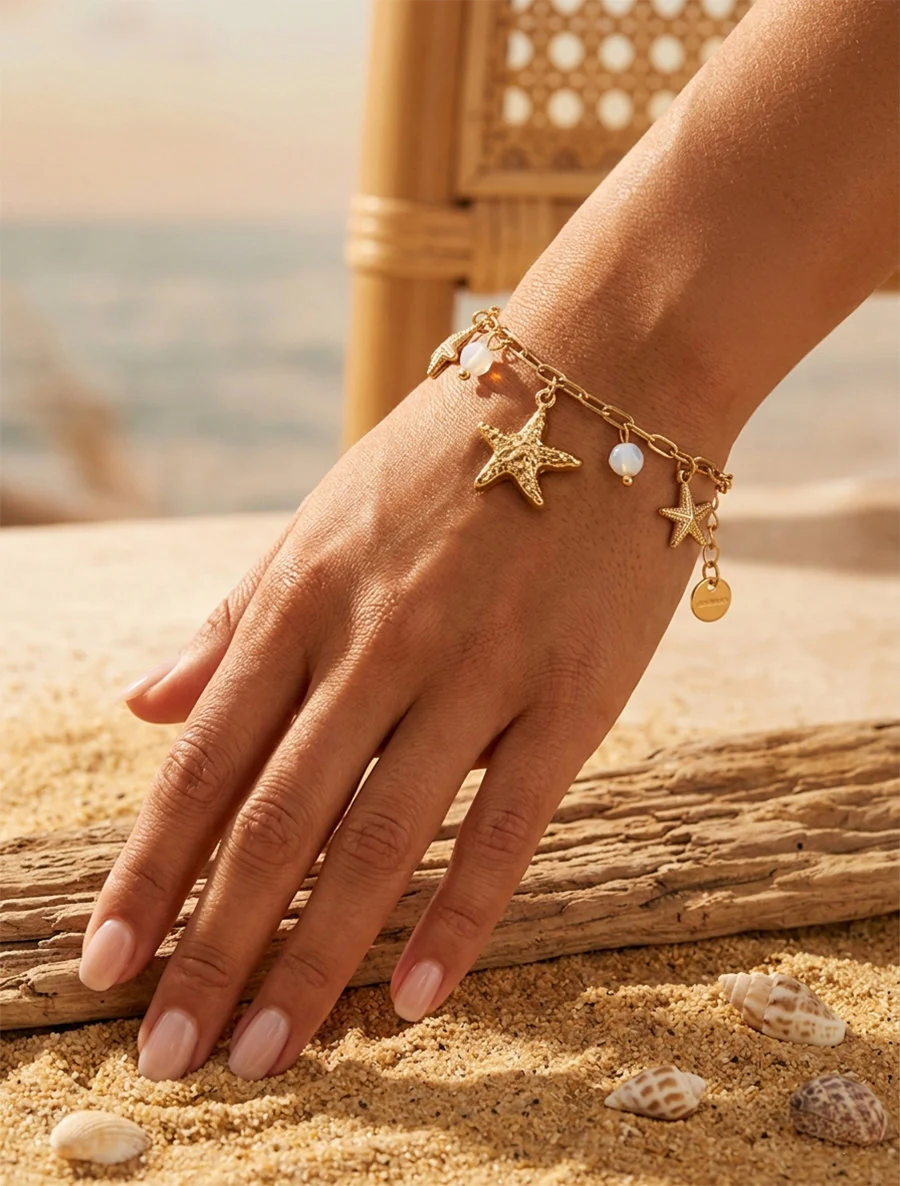 Sterrenarmband met bedeltjes en gekleurde stenen - Wit