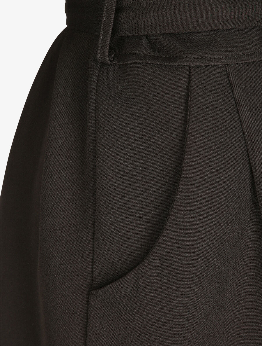Stijlvolle knopjes shorts - Zwart - Image 3