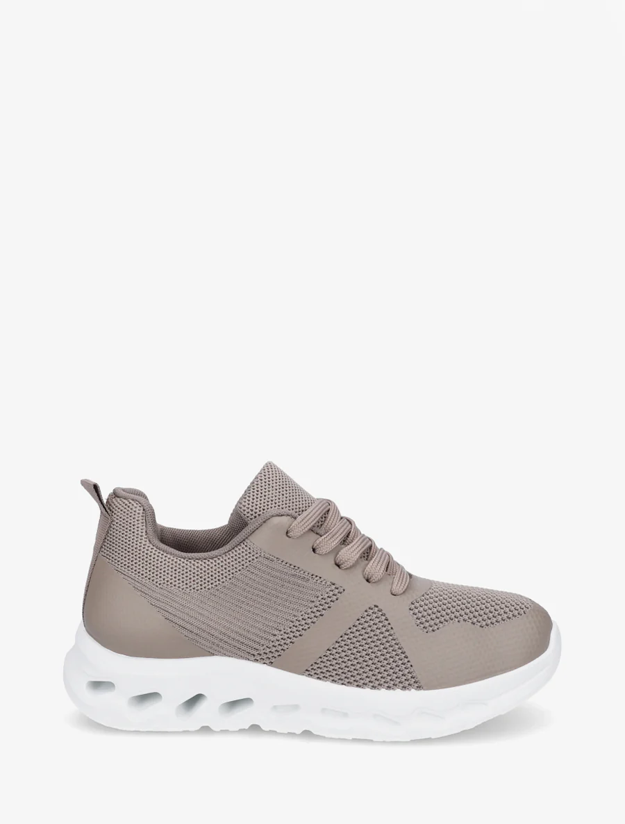 Stoffen sneakers met een geperforeerde zool - Mol
