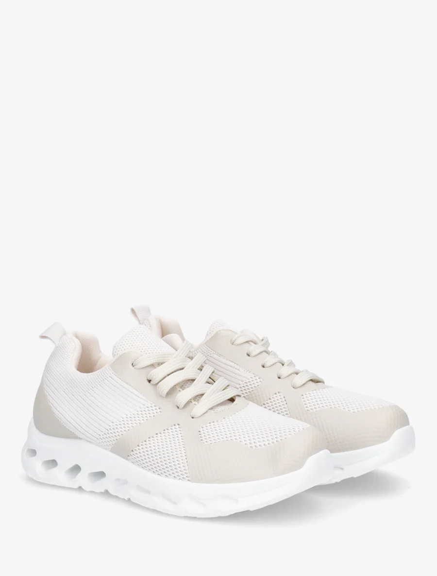 Stoffen sneakers met een geperforeerde zool - Beige - Image 4