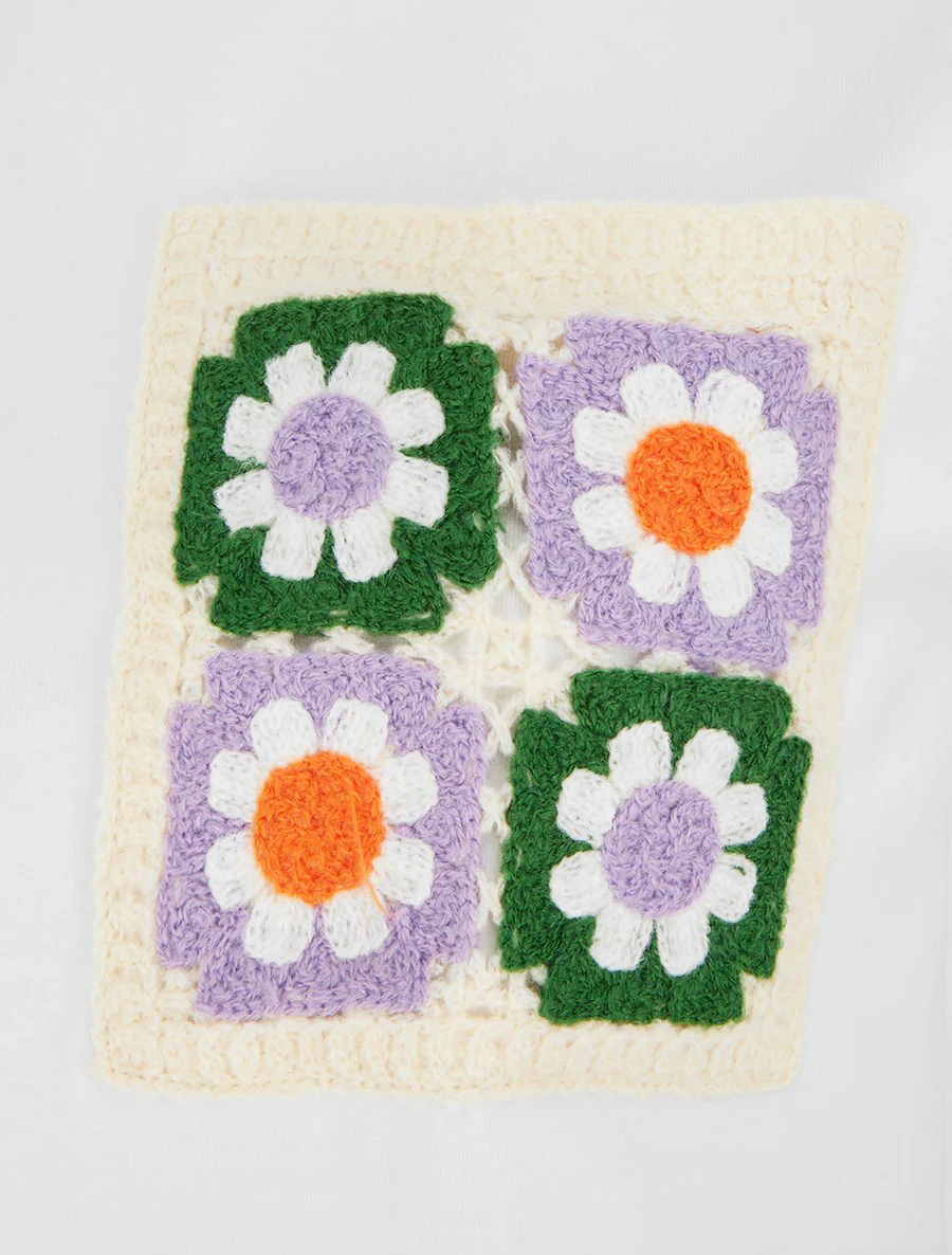 T-shirt met opgestikte zak en bloemenmotief - Wit - Image 3