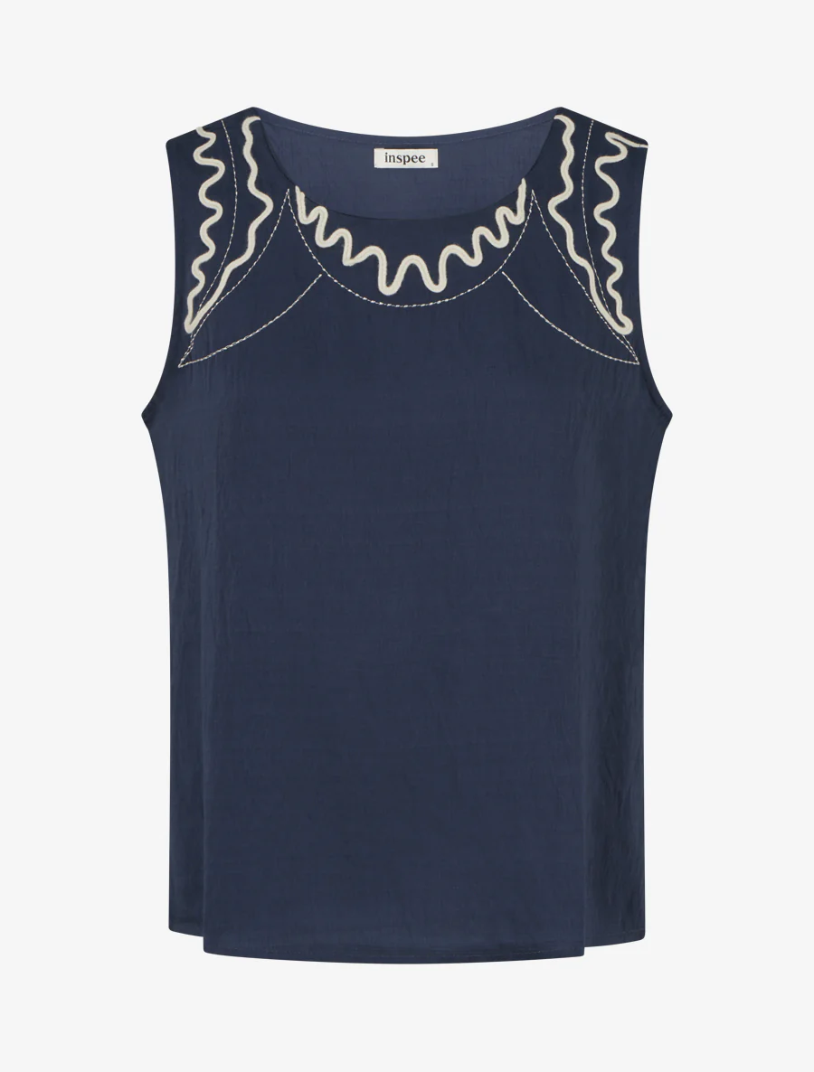 Top met golvende borduursels. - Marine