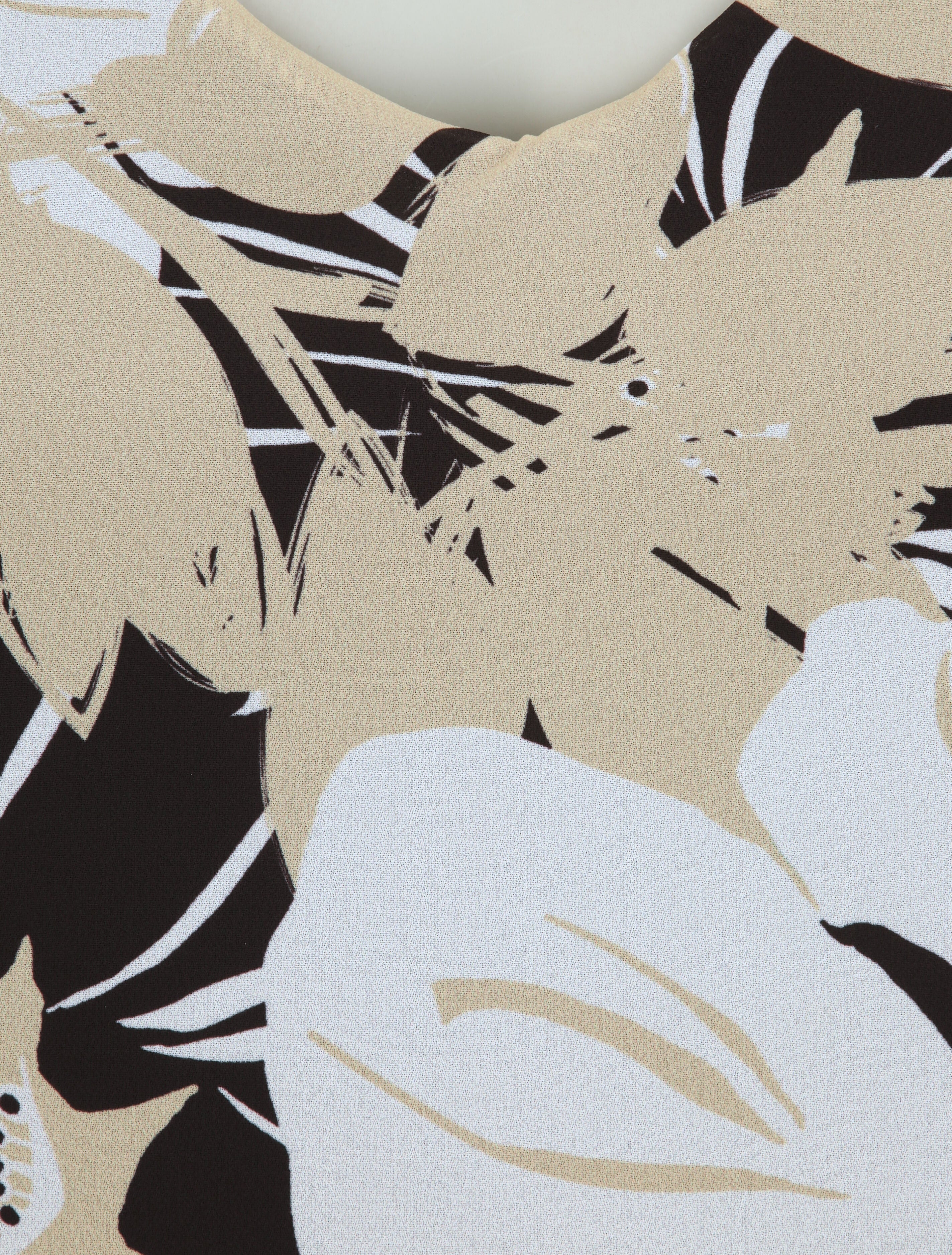 Top met open rug en geprinte grote bloemen - Zwart - Image 3
