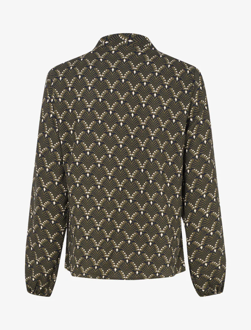 Top met vloeiende print van gestileerde schubben en een lavallière kraag - Khaki - Image 2