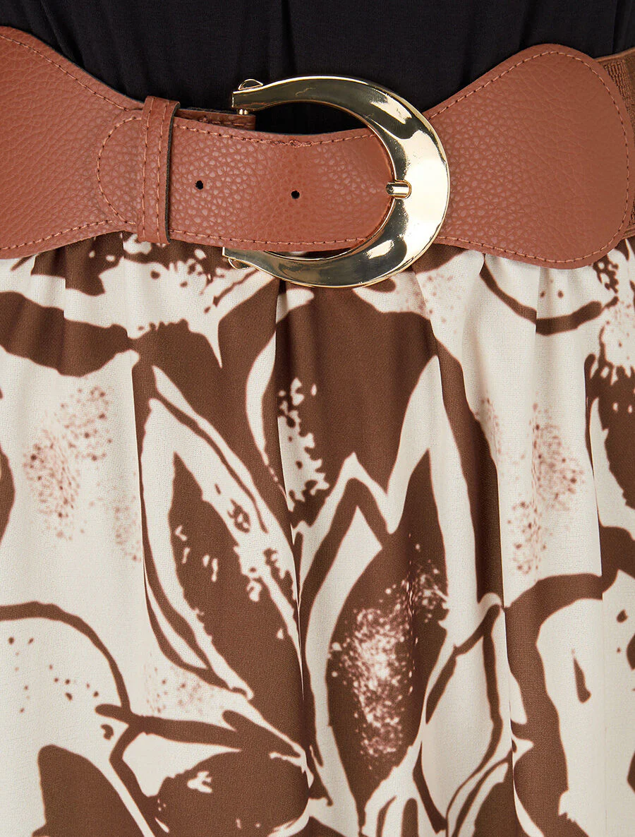 Uitlopende jurk met rok met bloemenprint - bruin - Image 3