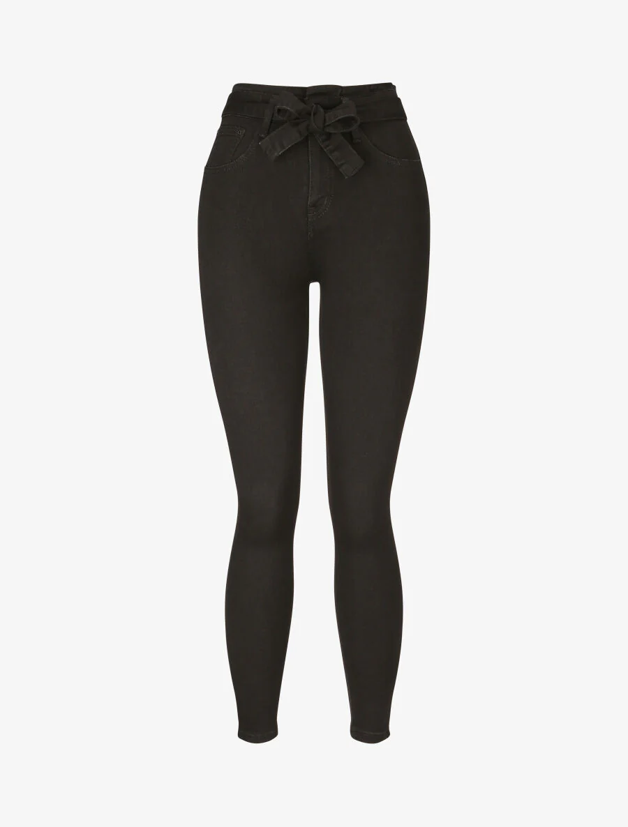 Jean ultra skinny met strikceintuur - Zwart