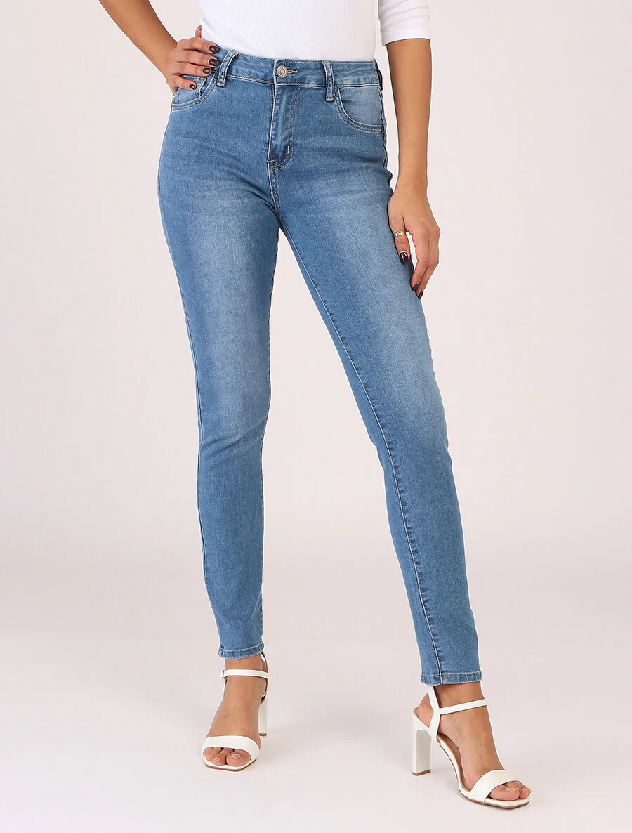 Verwassen. push-up skinny jeans - blauw - Image 4