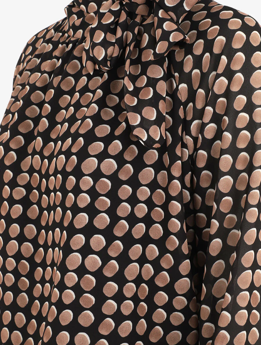 Wijde blouse met stippen en strikkraag - Zwart - Image 3