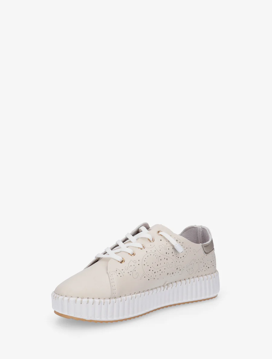 Zachte sneakers met opengewerkte patronen - Beige - Image 3